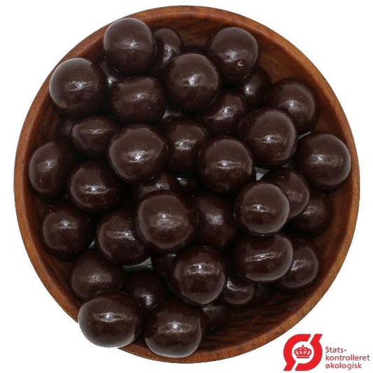 Økologiske hasselnødder overtrukket med  70% belgisk chokolade.